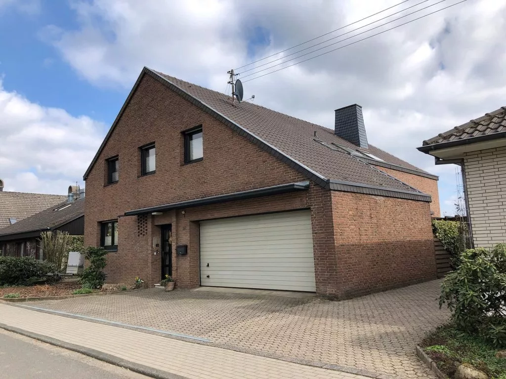 Referenzen GxB - Einfamilienhaus Referenzen GxB - Einfamilienhaus